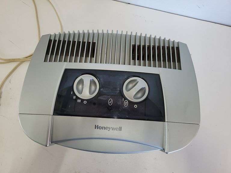 Honeywell Air Cleaner - Yorkton Auction Centre
