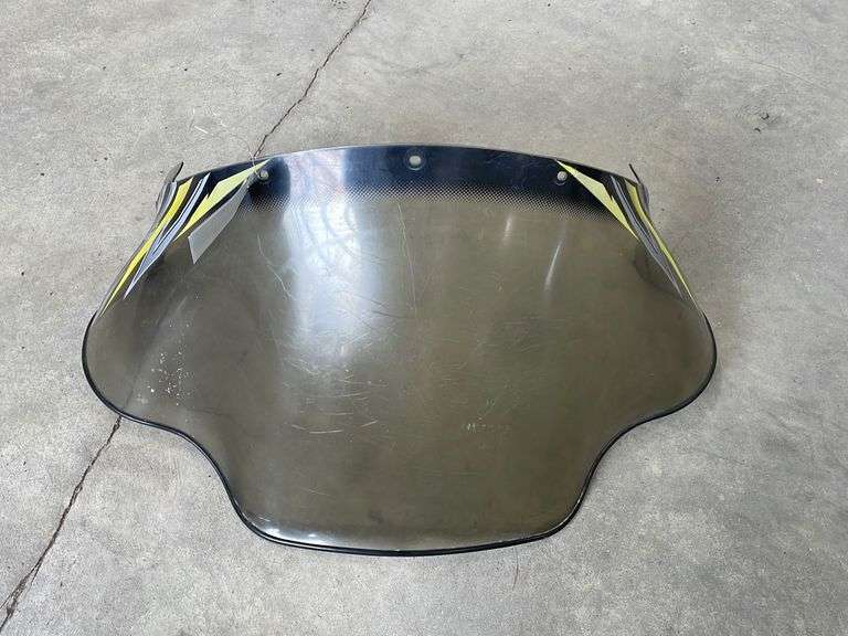 Polaris Windshield For Edge Chassis Yorkton Auction Centre
