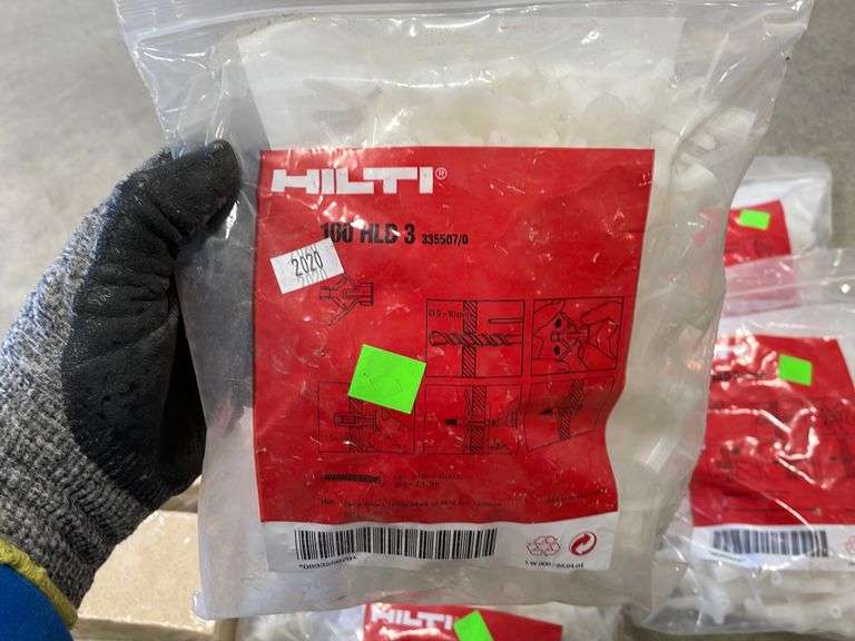 Anchors & Dry Cleaning Sponges Yorkton Auction Centre