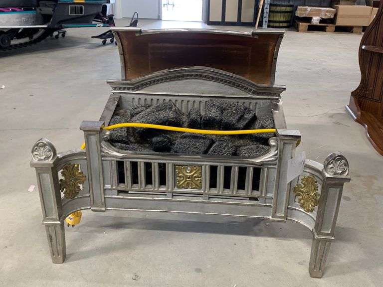 Fireplace Centre Piece Yorkton Auction Centre