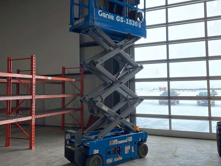 Genie Scissor Lift Yorkton Auction Centre
