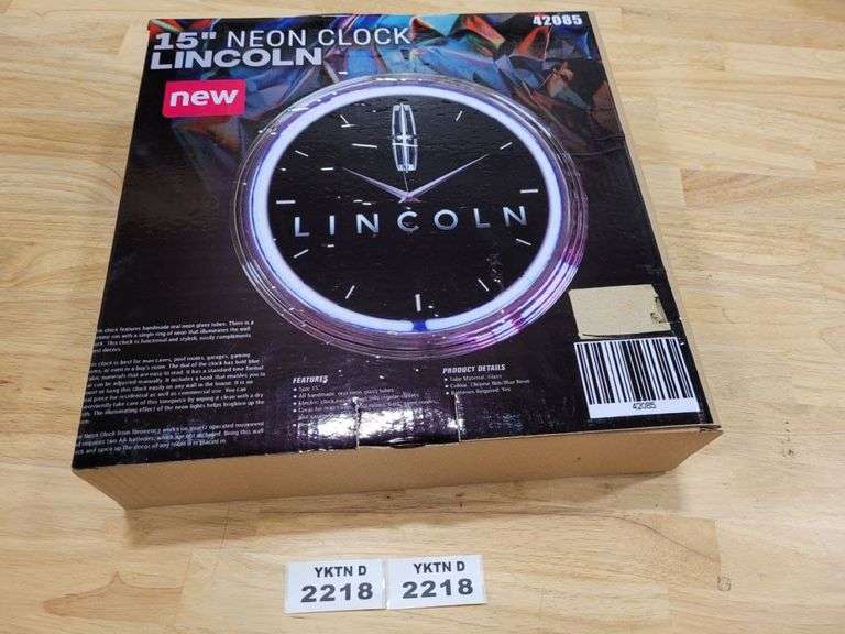 15" NEON CLOCK LINCOLN Yorkton Auction Centre