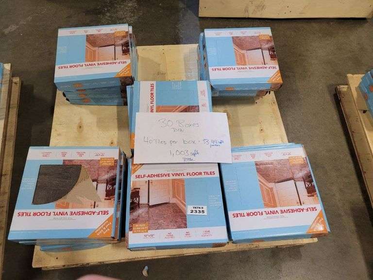 (30) SELFADHESIVE VINYL FLOOR TILES 40 PACK 53.44 SQ FT PER BOX