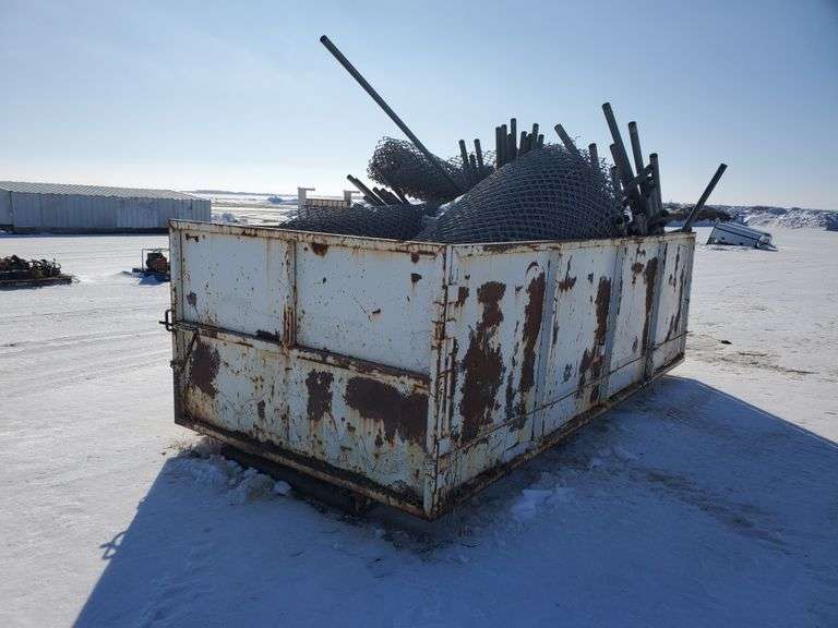 Large Qty Of Chain Link FenceBin NOT Included Yorkton Auction Centre