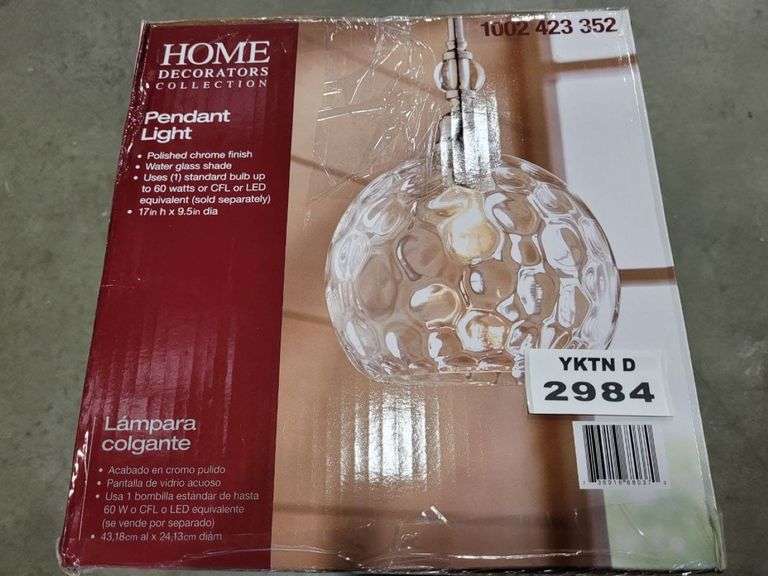 (6) LIGHTING FIXTURES AND FLOOD LIGHT Yorkton Auction Centre