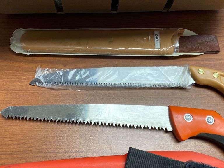 Assorted Saws/Knives Yorkton Auction Centre