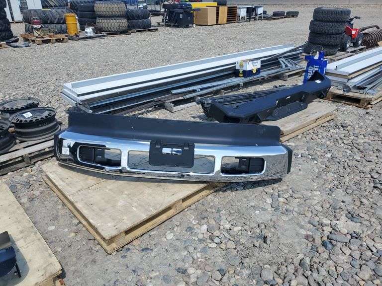 Front Bumper for Ford F450 Yorkton Auction Centre