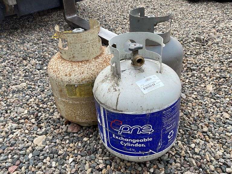 3 Propane Tanks Yorkton Auction Centre