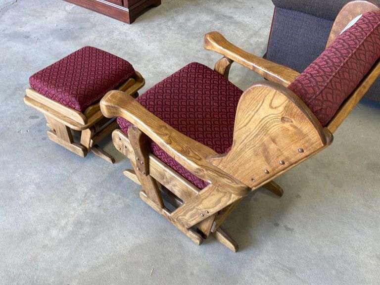 Oak Glider Rocker W/ Glider Foot Stool Yorkton Auction Centre