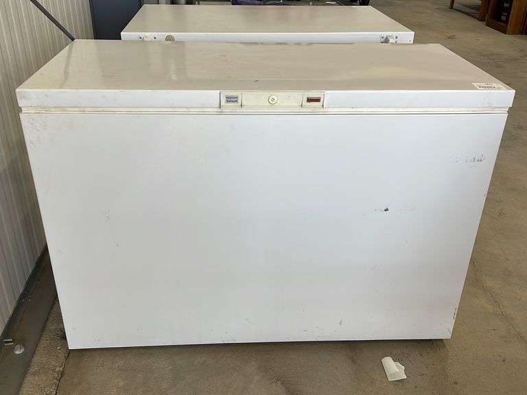 Chest Freezer Yorkton Auction Centre