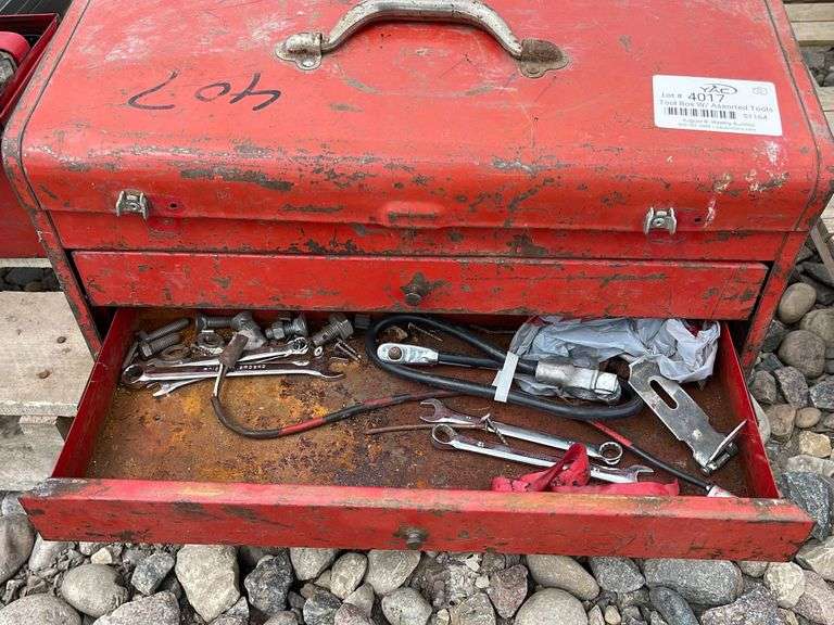 Tool Box W/ Assorted Tools Yorkton Auction Centre