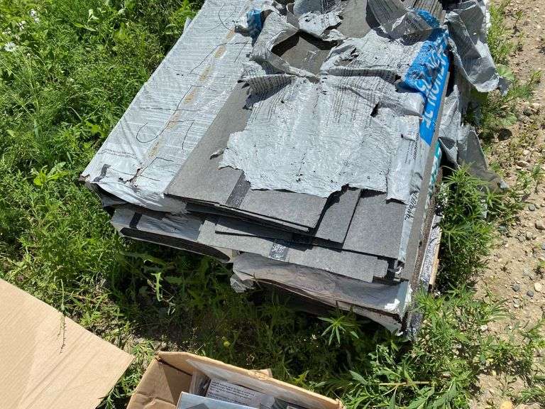 Pallet of Shingles Yorkton Auction Centre