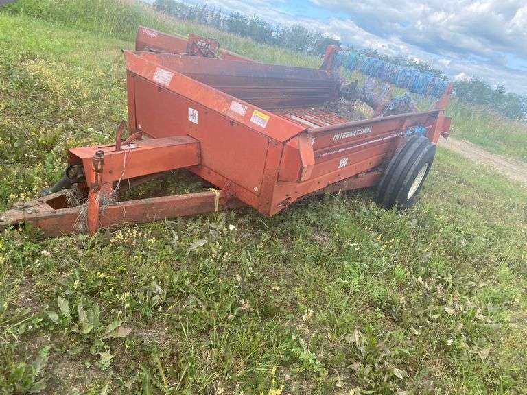 Manure spreader Danbury, Sask Yorkton Auction Centre