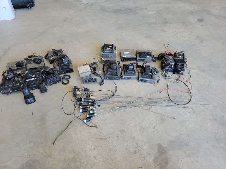 9 GE CB VHF Radios, 1 Handheld Radio, 1 Base, 3 For Parts Yorkton