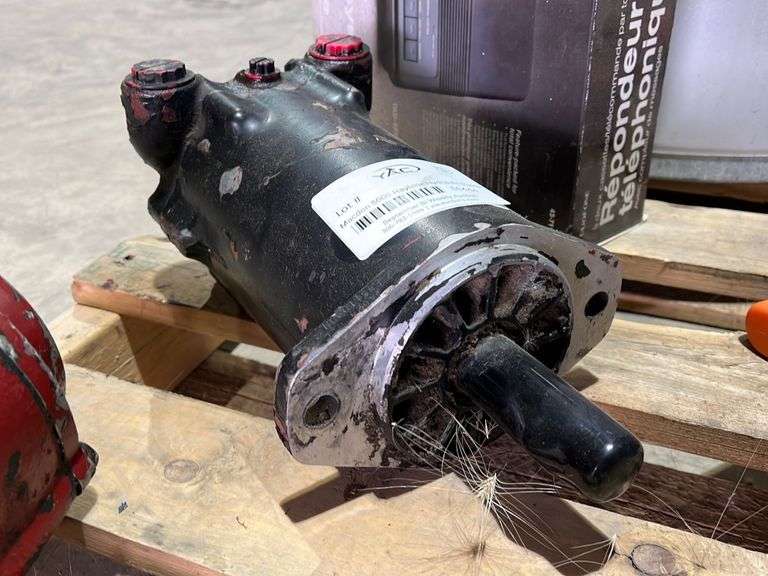 Macdon 5000 Haybine Hydraulic Pump Yorkton Auction Centre