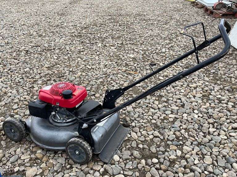 Honda Push Mower ( Working Condition ) no blade Yorkton Auction Centre