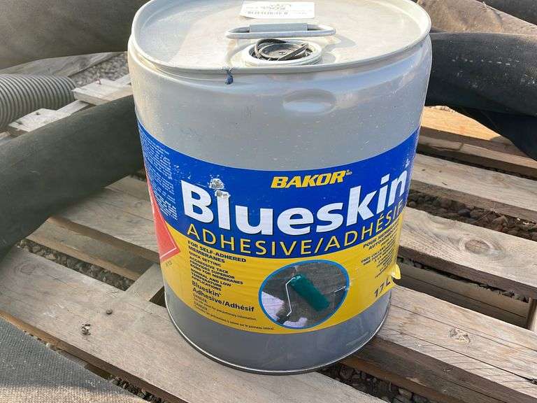 30' Weeping Tile & Blueskin Primer 15L Yorkton Auction Centre