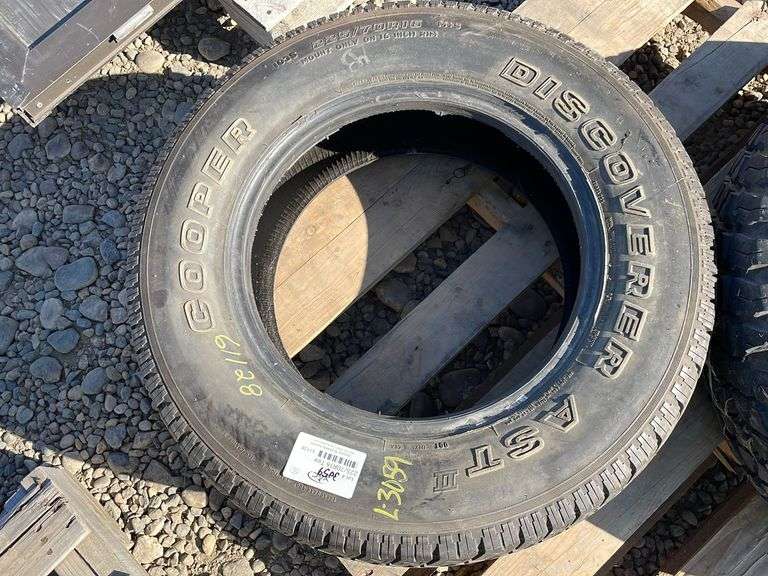 225/70R16 Tire Yorkton Auction Centre