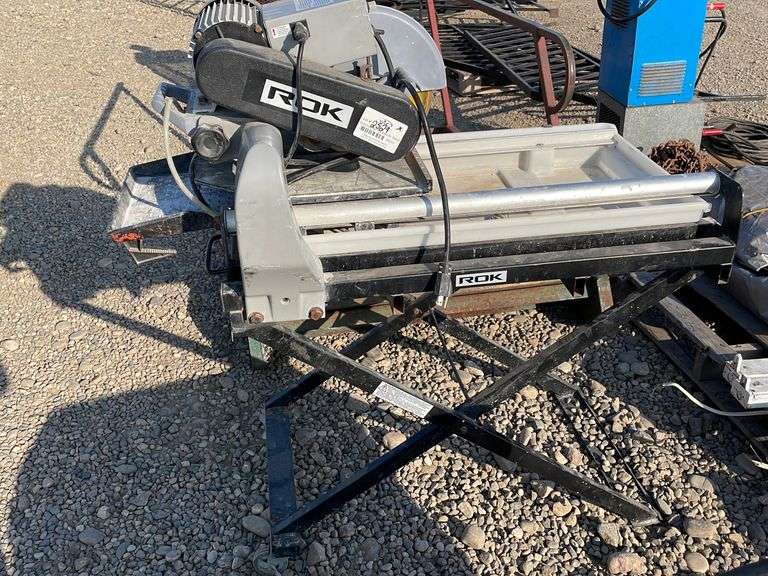Commercial Tile Saw W/ Stand Yorkton Auction Centre