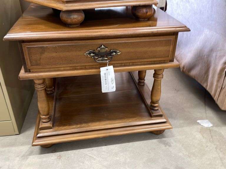 2 Mismatched End Tables Yorkton Auction Centre