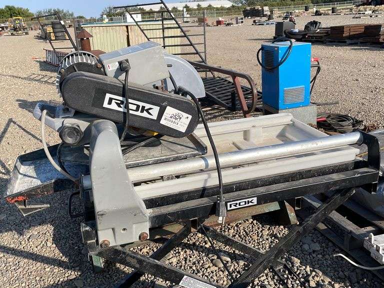 Commercial Tile Saw W/ Stand Yorkton Auction Centre