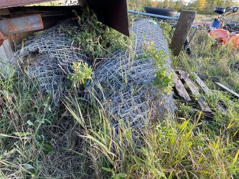 2 Rolls of Chain Link Fence & Gate Yorkton Auction Centre