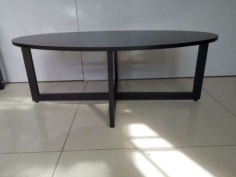 OVAL COFFEE TABLE LIVING ROOM FURNITURE Yorkton Auction Centre