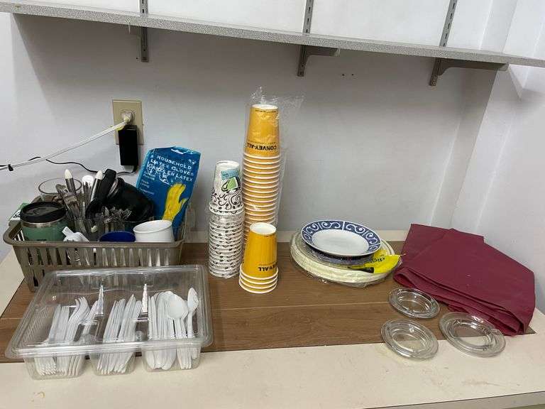 Office Kitchen Supplies Yorkton Auction Centre