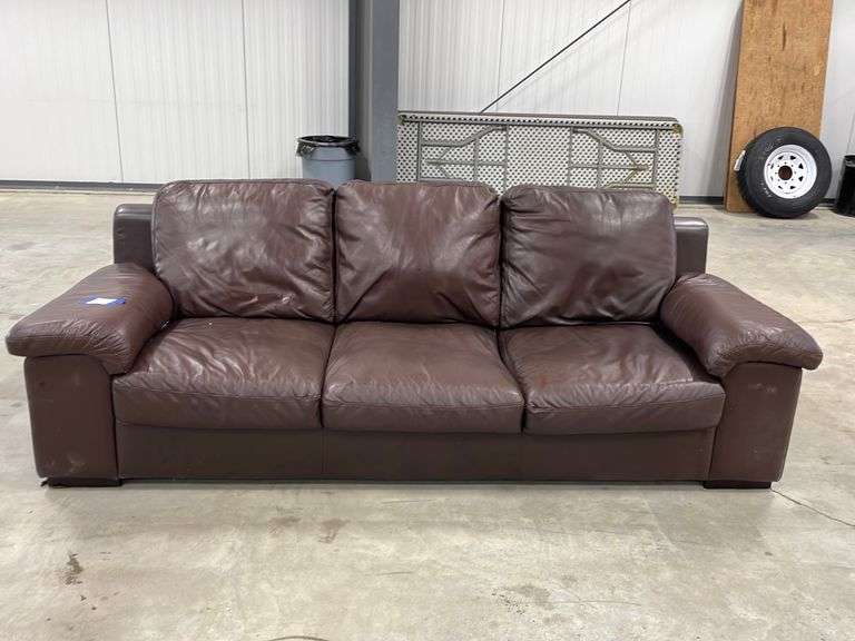 Palliser Top Grain Leather Couch Yorkton Auction Centre