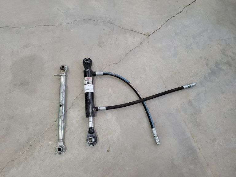 Category 2 Hydraulic Top Link Yorkton Auction Centre