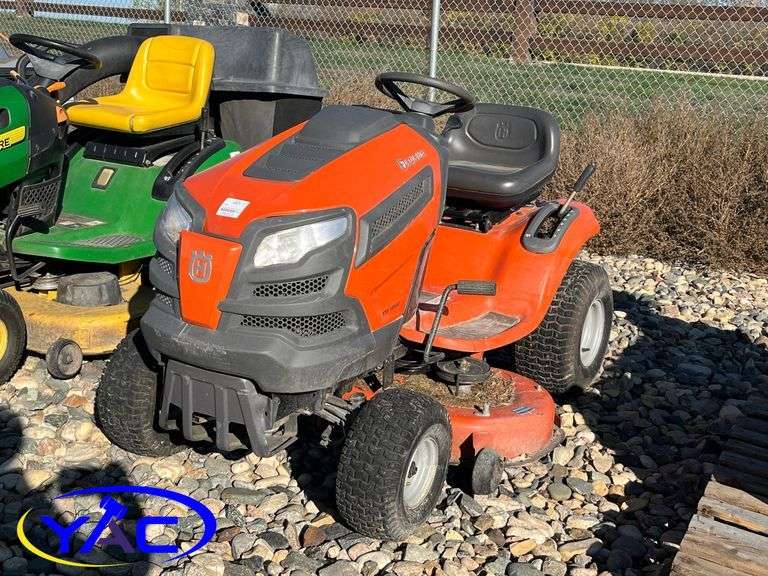 Husqvarna Riding Lawn Mower 18.5 hp, 42" Cut Yorkton Auction Centre