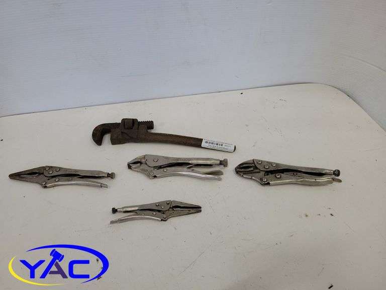 4 Vise Grips and Pipe Wrench Yorkton Auction Centre