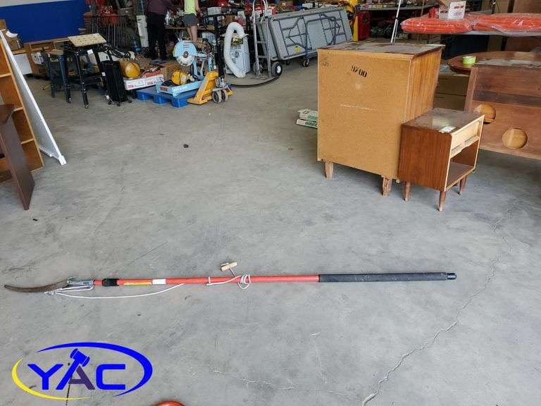 Hand Pole Saw Yorkton Auction Centre