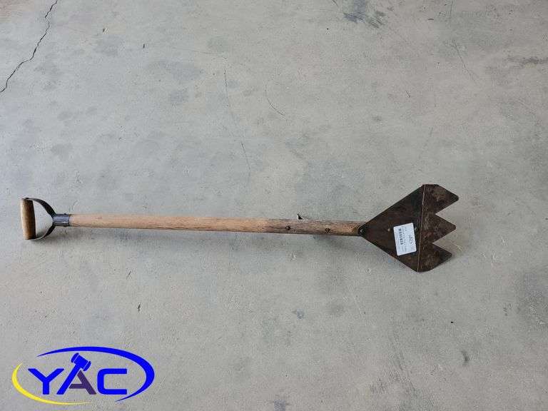 Antique Hay Stack Cutter Yorkton Auction Centre