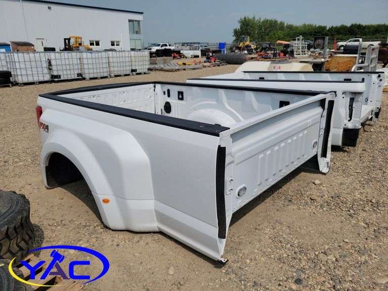 F350 Dually Ford Truck Boxes Yorkton Auction Centre