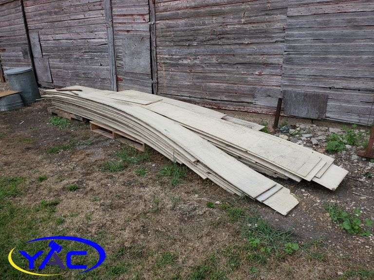 Pallet Of X90 Siding Yorkton Auction Centre