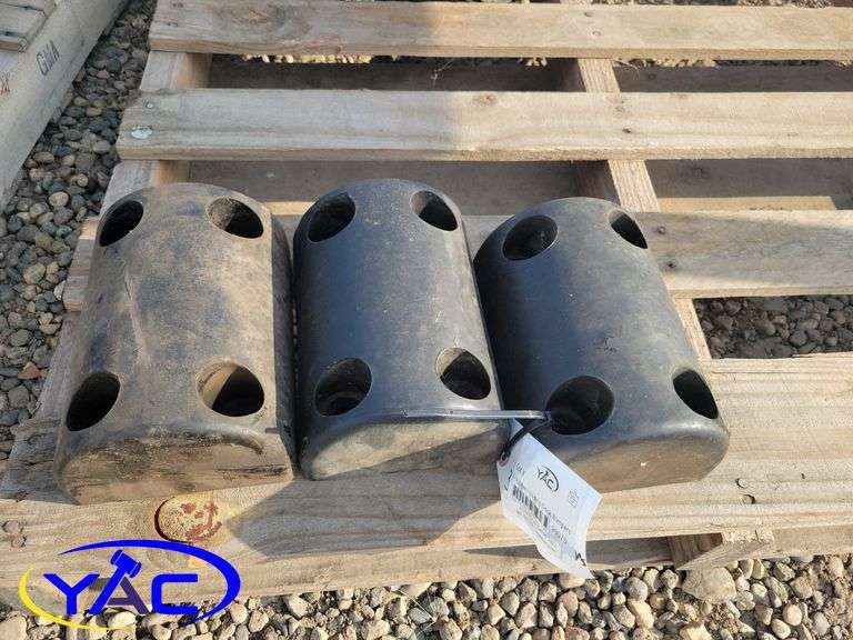 3 Rubber Loading Dock Bumpers Yorkton Auction Centre