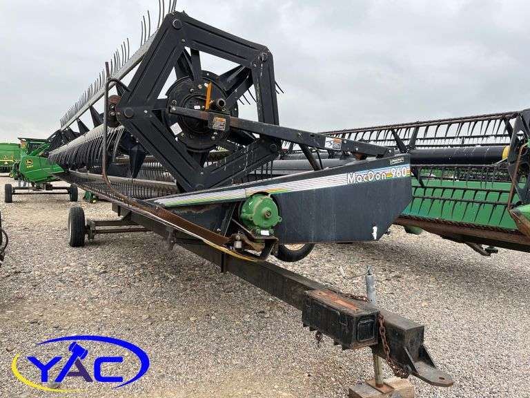 MacDon 960 Straight Cut Header Single Point Hookup 102803 Yorkton