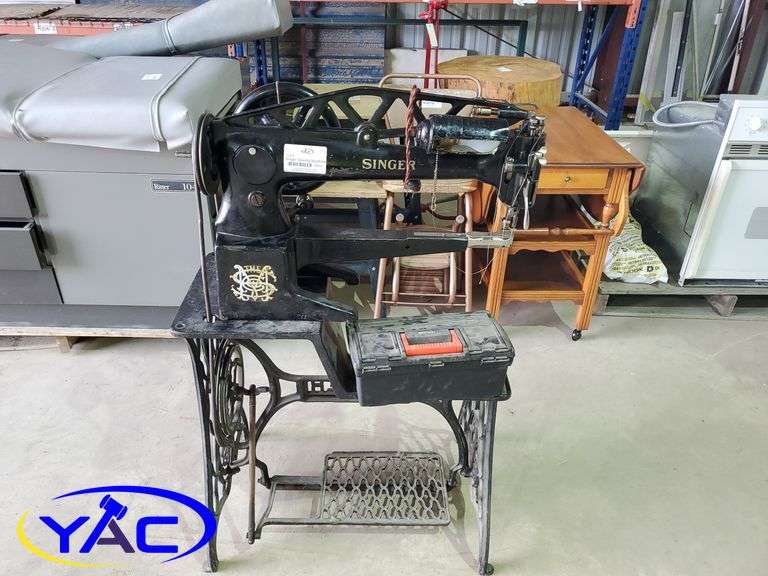 Singer Sewing Machine Yorkton Auction Centre