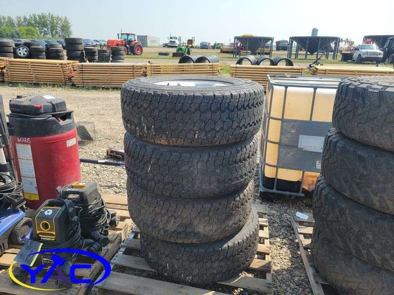4 Goodyear Wrangler 285/70R17 Tires on Ford F250 Rims Yorkton