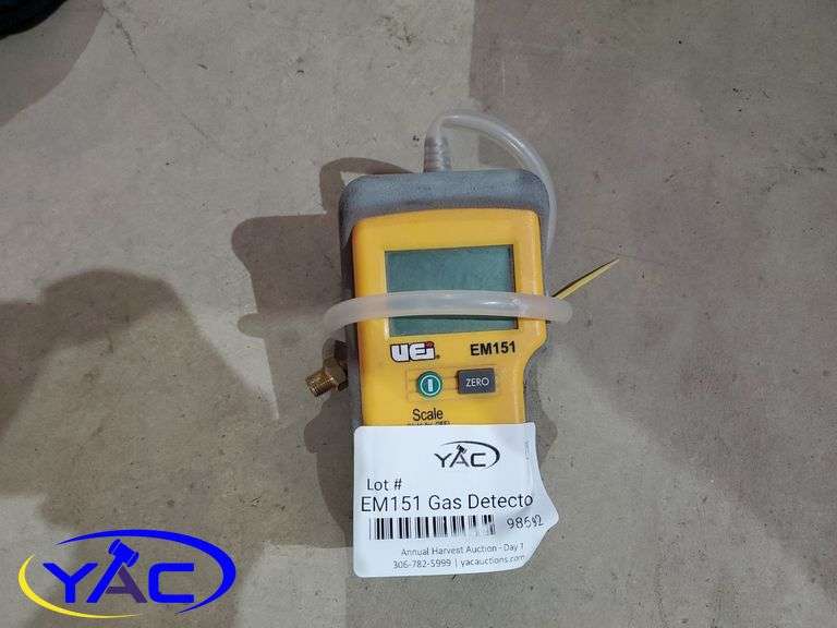 EM151 Gas Detector - Yorkton Auction Centre