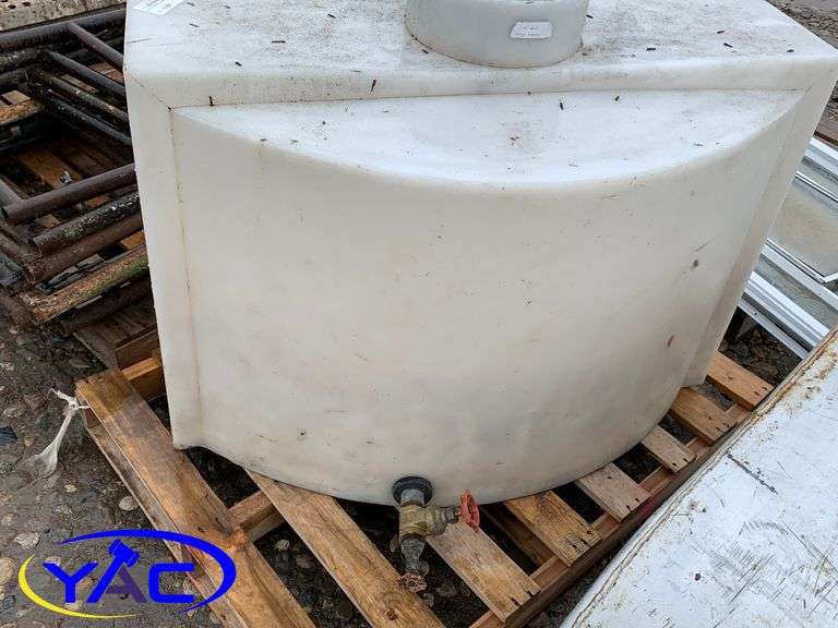 100 Gallon Water Tank Yorkton Auction Centre