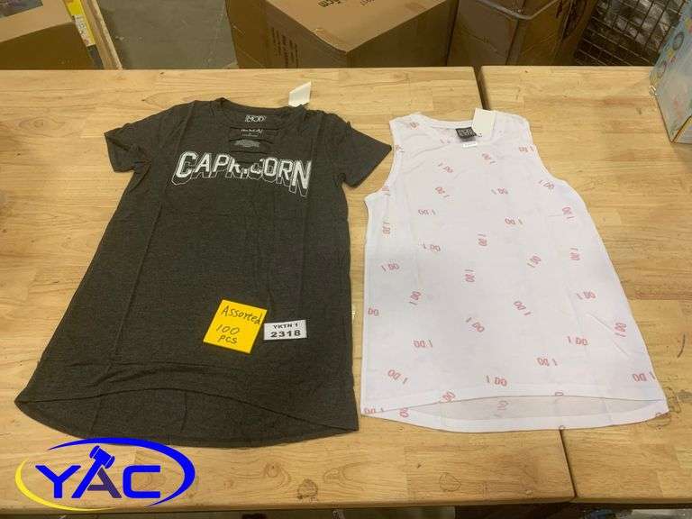 100 ASSORTED CLOTHING LOT Yorkton Auction Centre