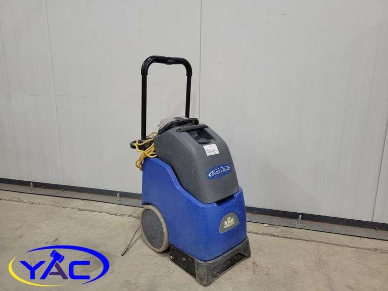 CARPET CLEANER Yorkton Auction Centre