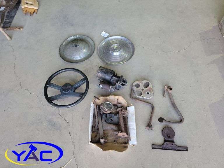 Assorted Antique Vehicle Parts Yorkton Auction Centre