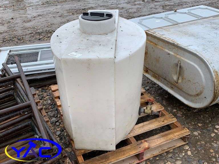 100 Gallon Water Tank Yorkton Auction Centre
