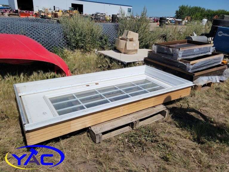 36" Exterior Door and Frame Yorkton Auction Centre