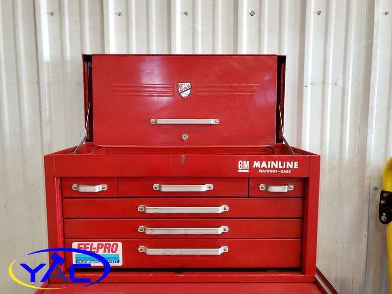 Beach Tool Box Yorkton Auction Centre
