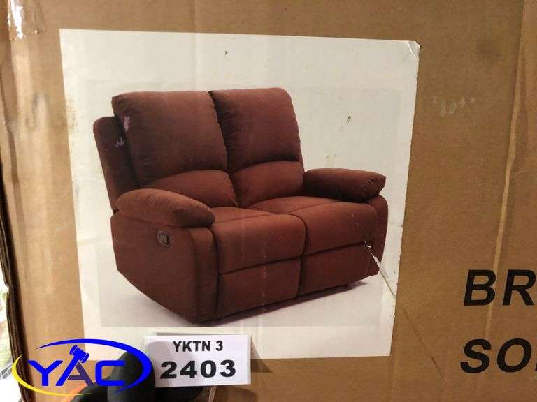 LOVESEAT Yorkton Auction Centre