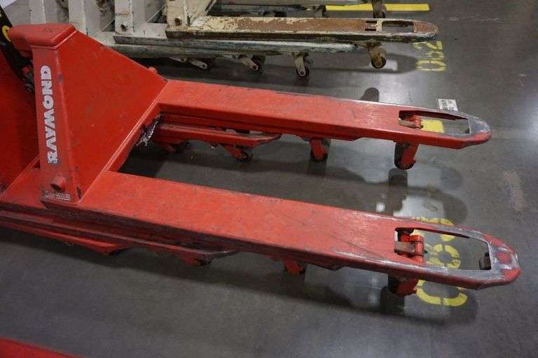 Lot of (4) Raymond Pallet Jacks Yellow Tag Auctions